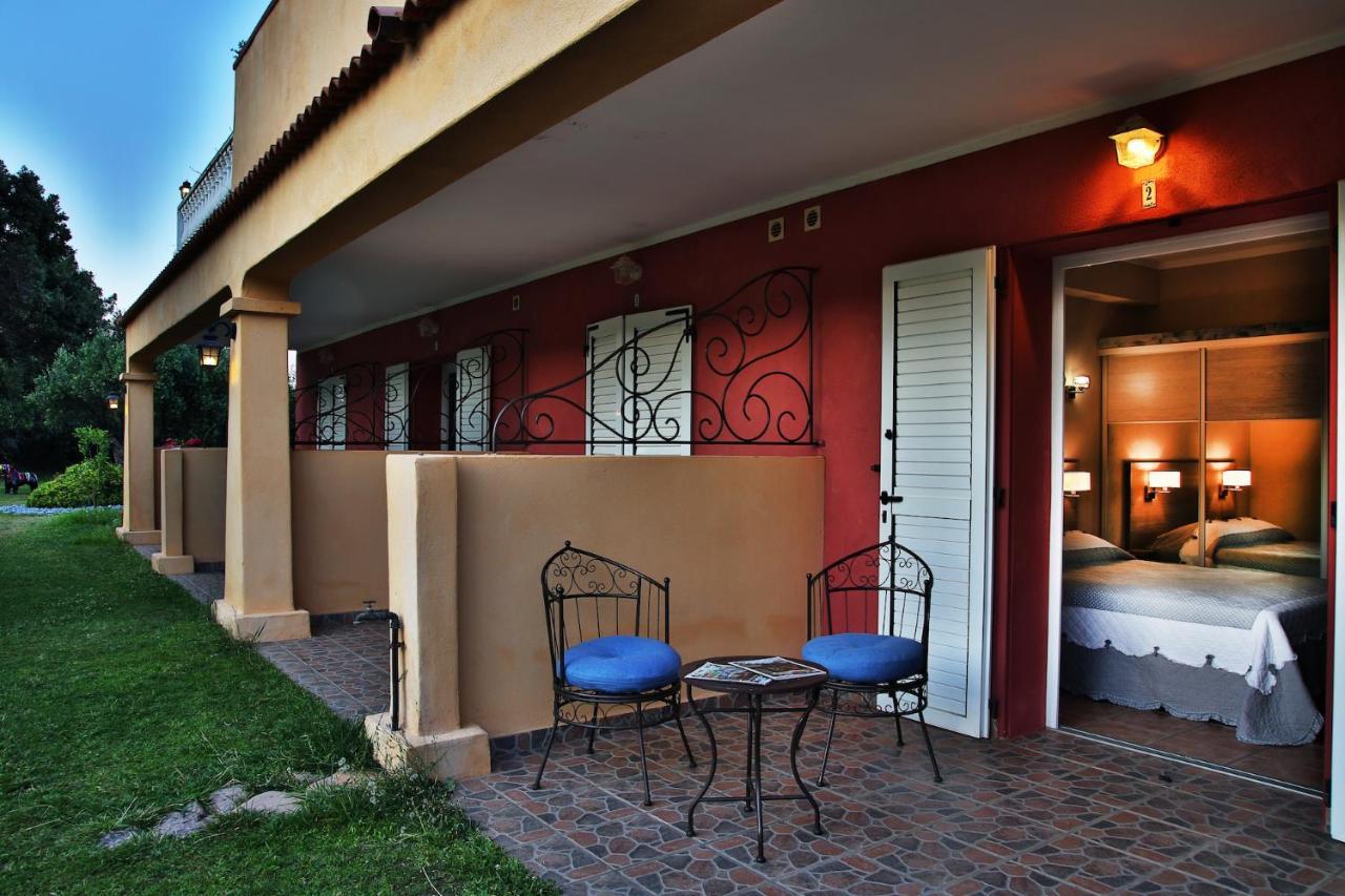 Hotel Du Pont De L'Oso Lecci Exterior foto